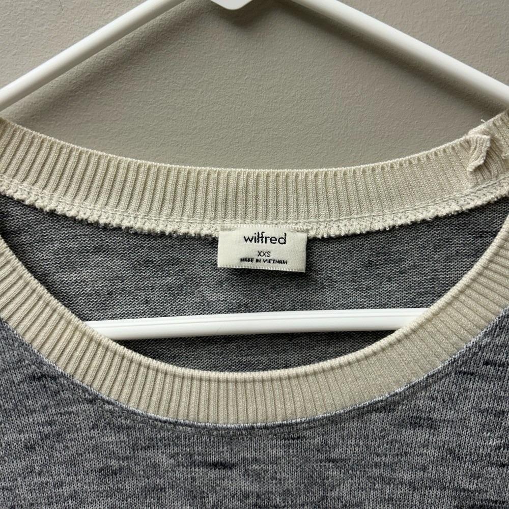 Wilfred Women's Light Grey Berri Pullover Size XXS Thin Sweater - Picture 3 of 4